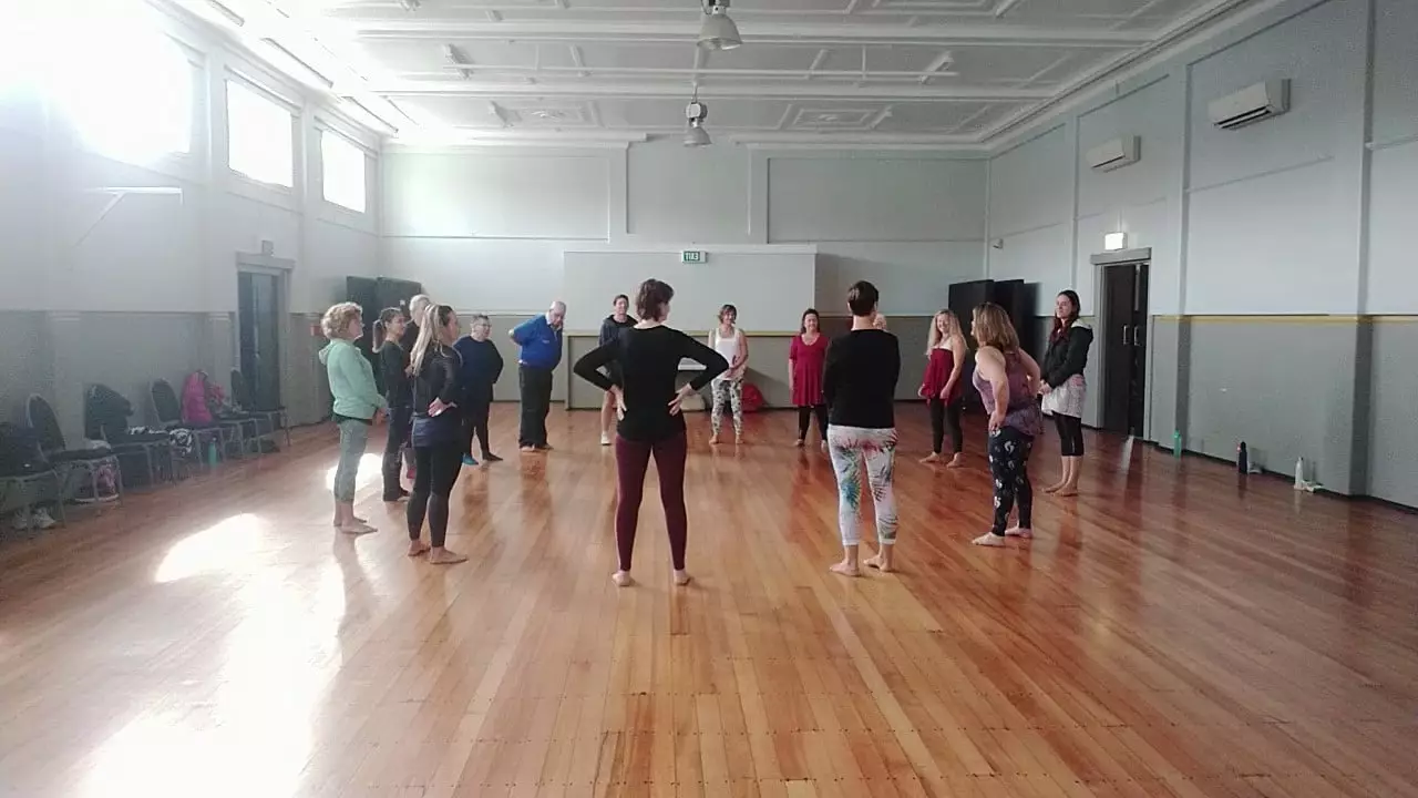 Online Social Beginners Dance