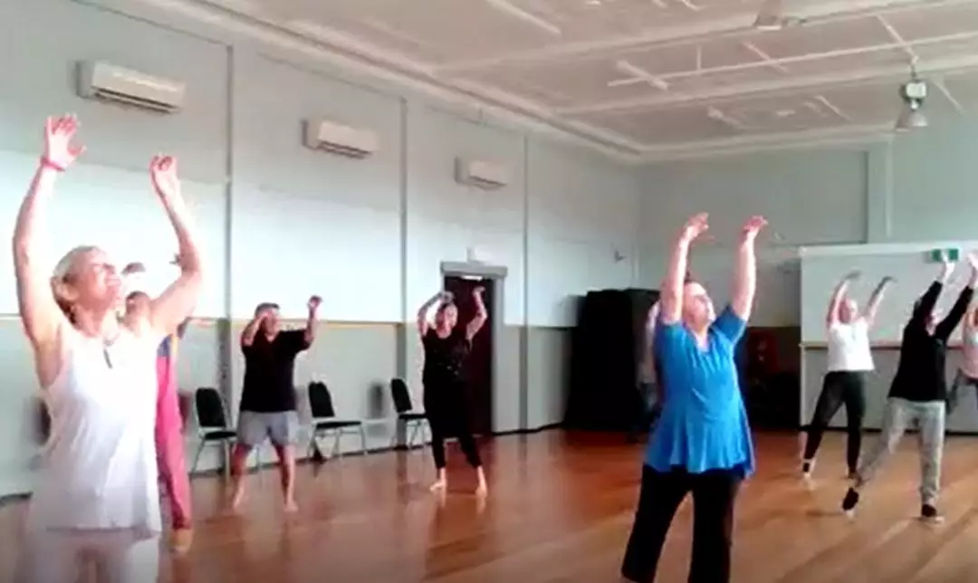 Gentle Nia – Wednesday 9th April